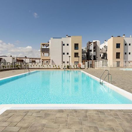 Homeforguest Apartamento En Residencia De Lujo Con Terraza Y Piscina La Guirra 외부 사진