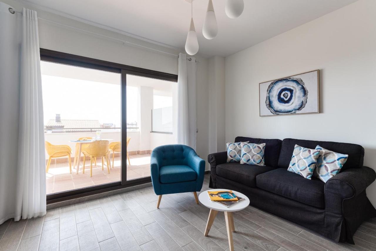 Homeforguest Apartamento En Residencia De Lujo Con Terraza Y Piscina La Guirra 외부 사진