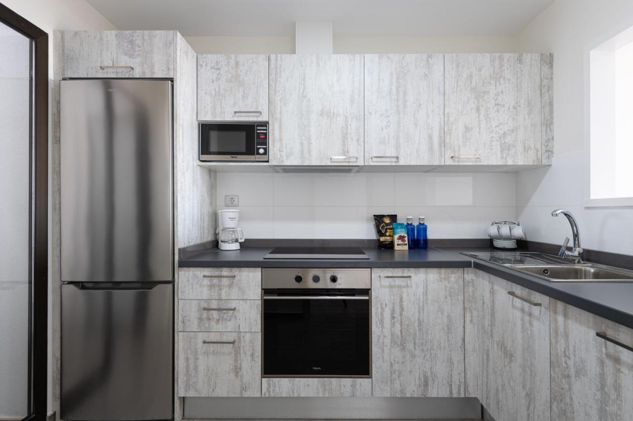 Homeforguest Apartamento En Residencia De Lujo Con Terraza Y Piscina La Guirra 외부 사진