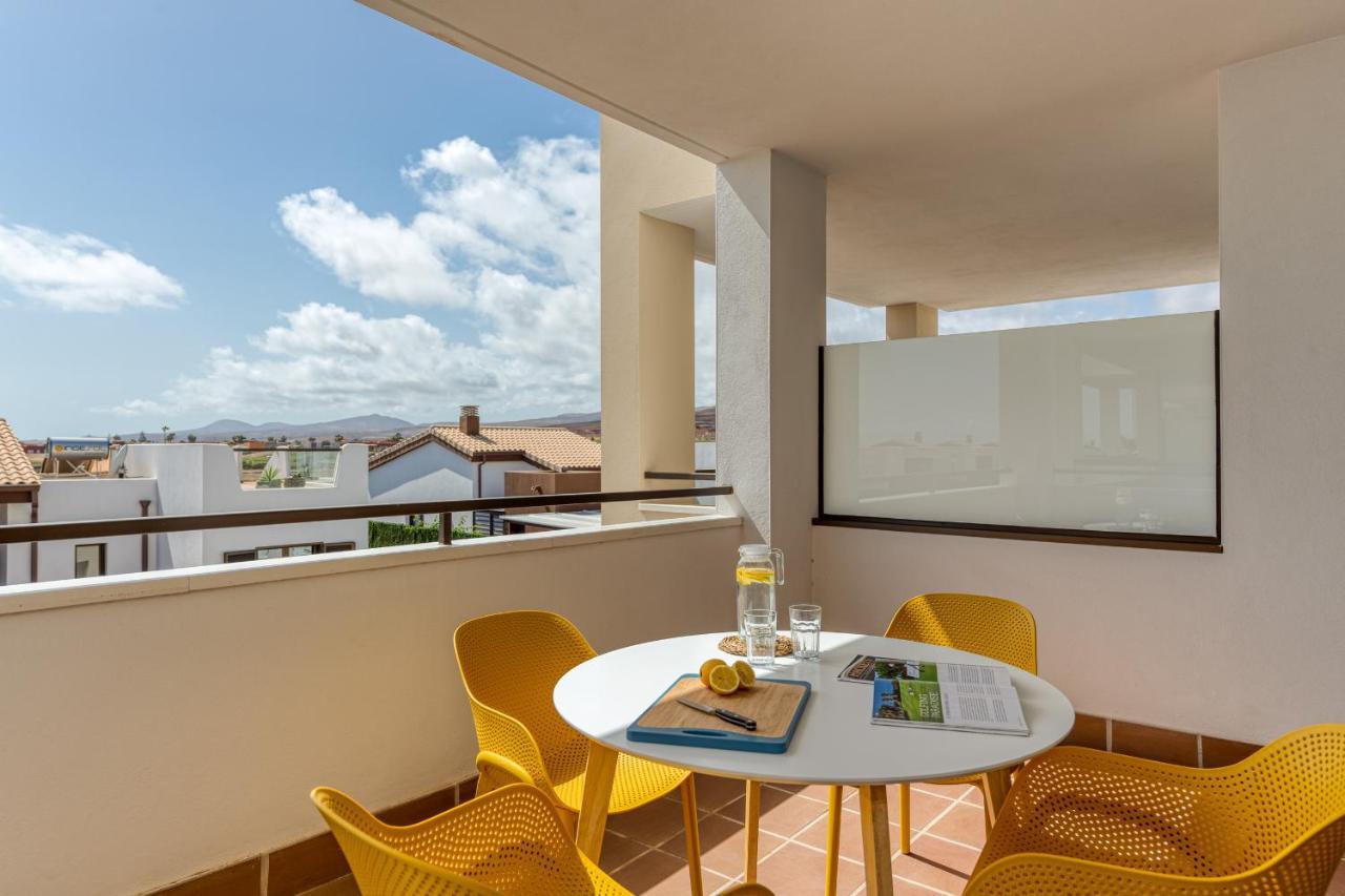 Homeforguest Apartamento En Residencia De Lujo Con Terraza Y Piscina La Guirra 외부 사진