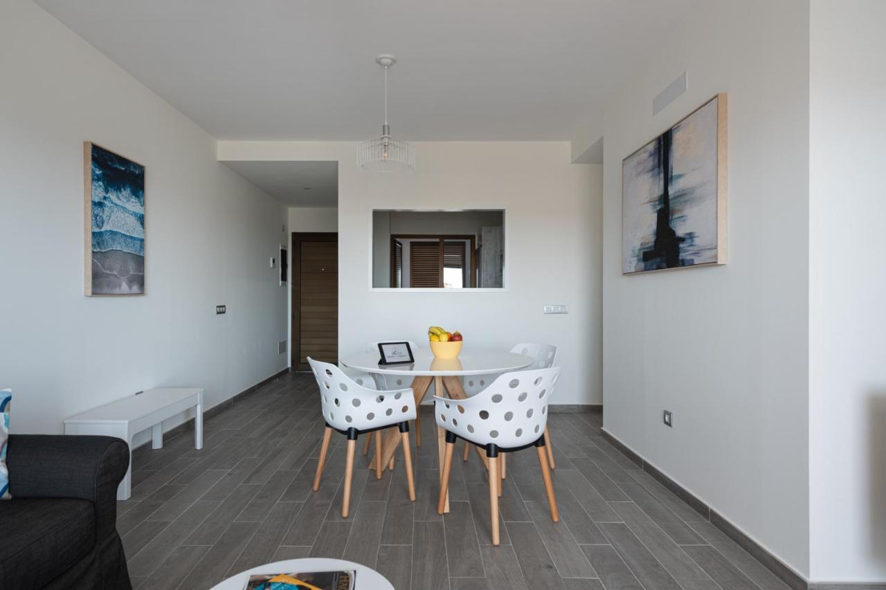 Homeforguest Apartamento En Residencia De Lujo Con Terraza Y Piscina La Guirra 외부 사진